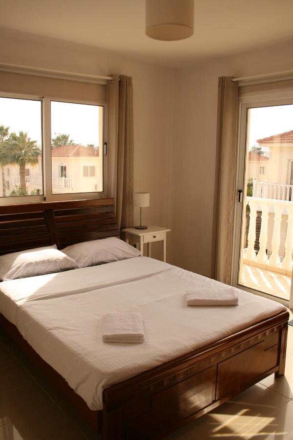 Nissi Villa Ayia Napa Ngoại thất bức ảnh